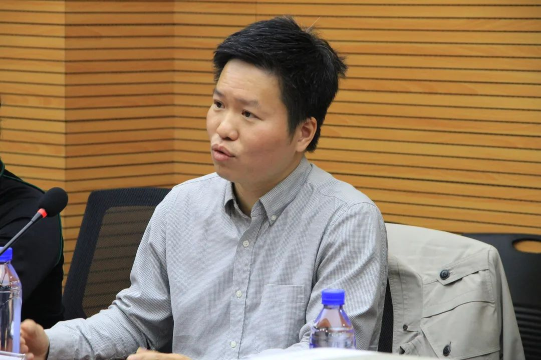 南海區(qū)工商聯(lián)合會(huì)書記梁耀智